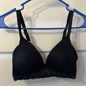 Black Lace-Trim Wireless T-Shirt Bra - wireless sunnie 32D aerie